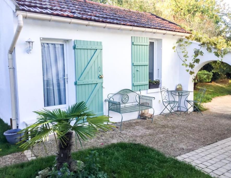 Le Studio Charmant A 20Min De Paris 维尔尼斯苏泽 外观 照片